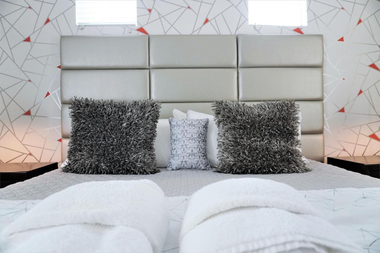 Wonderful Five En-Suite Bedrooms House With Hot Tub At Summerville Resort 2633 Orlando Exteriér fotografie